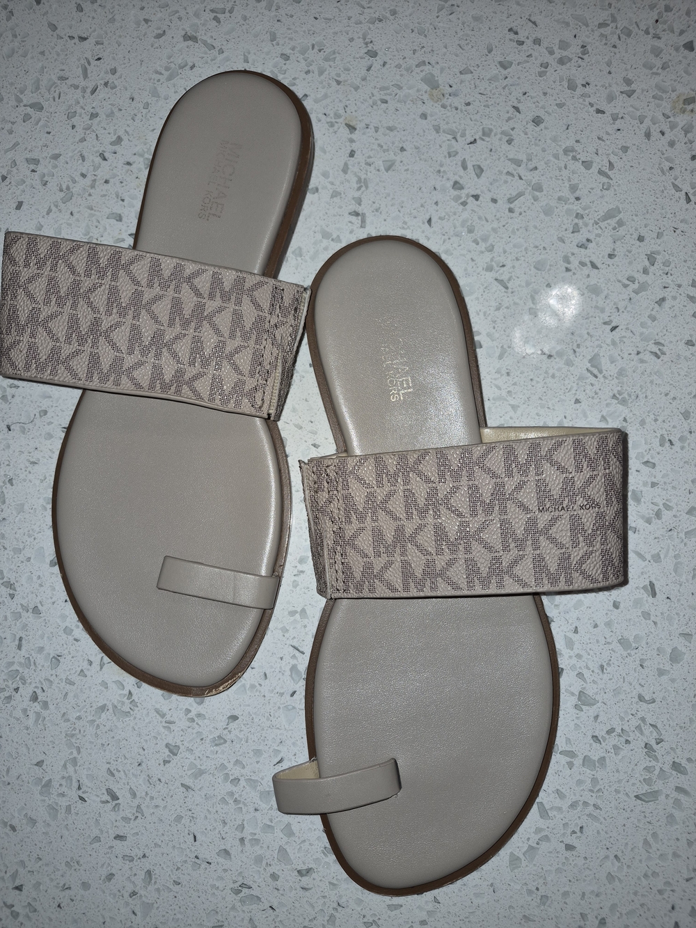 Michael Kors Women's Beige Logo Slide Sandals Size 8